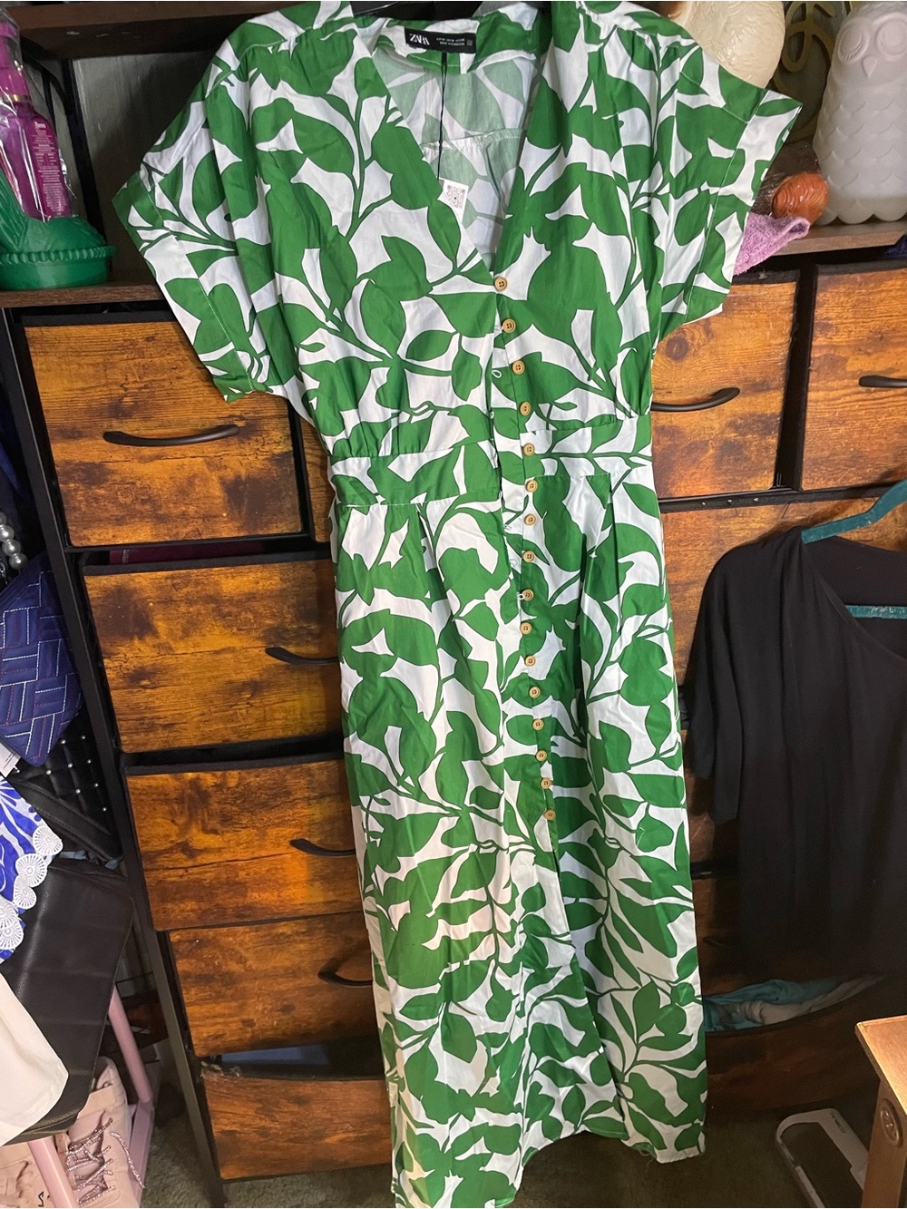 Zara White and Green Leaf-Print Button-Front Maxi Dress